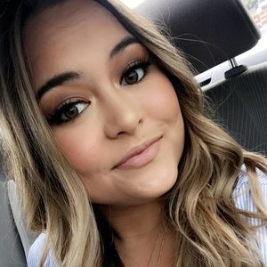 Meet your Posher, Lexi